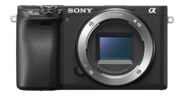 Фотоаппарат Sony ILCE-6400M в комплекте с 18-135-мм зум-объективом фото 2